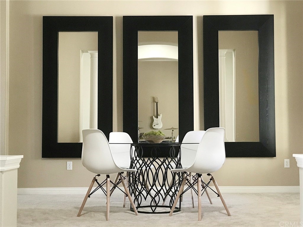 Elegant Dining Room